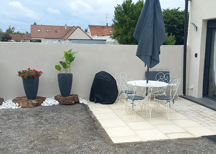 Au P\'Tit Logis Montlouisien